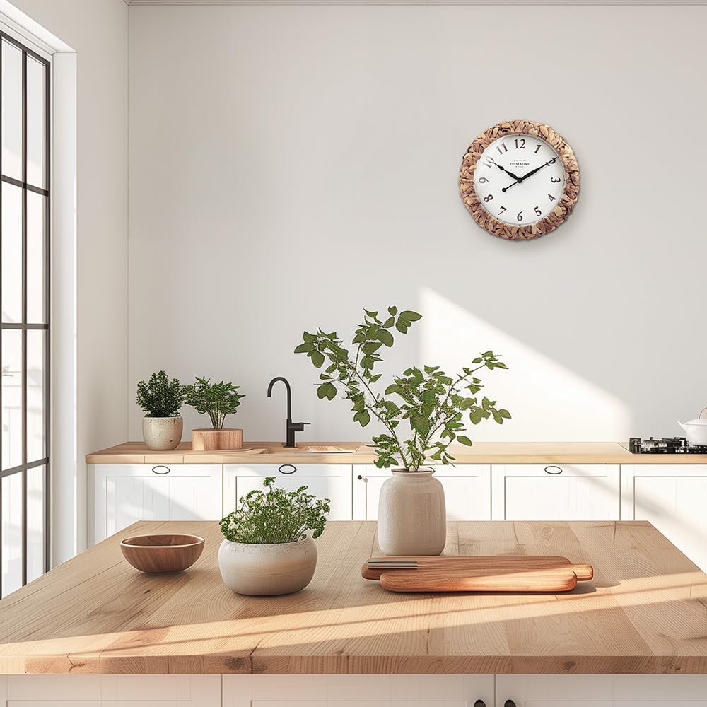 Presentime & Co. Farmhouse Series, Rustic Woven Clock, 14 inch, Natural Woven Water Hyacinth/Sea Grass. Wall Sculpture, Wall Art and Timepiece for Home Decoration/Decoration/Farmhouse Décor