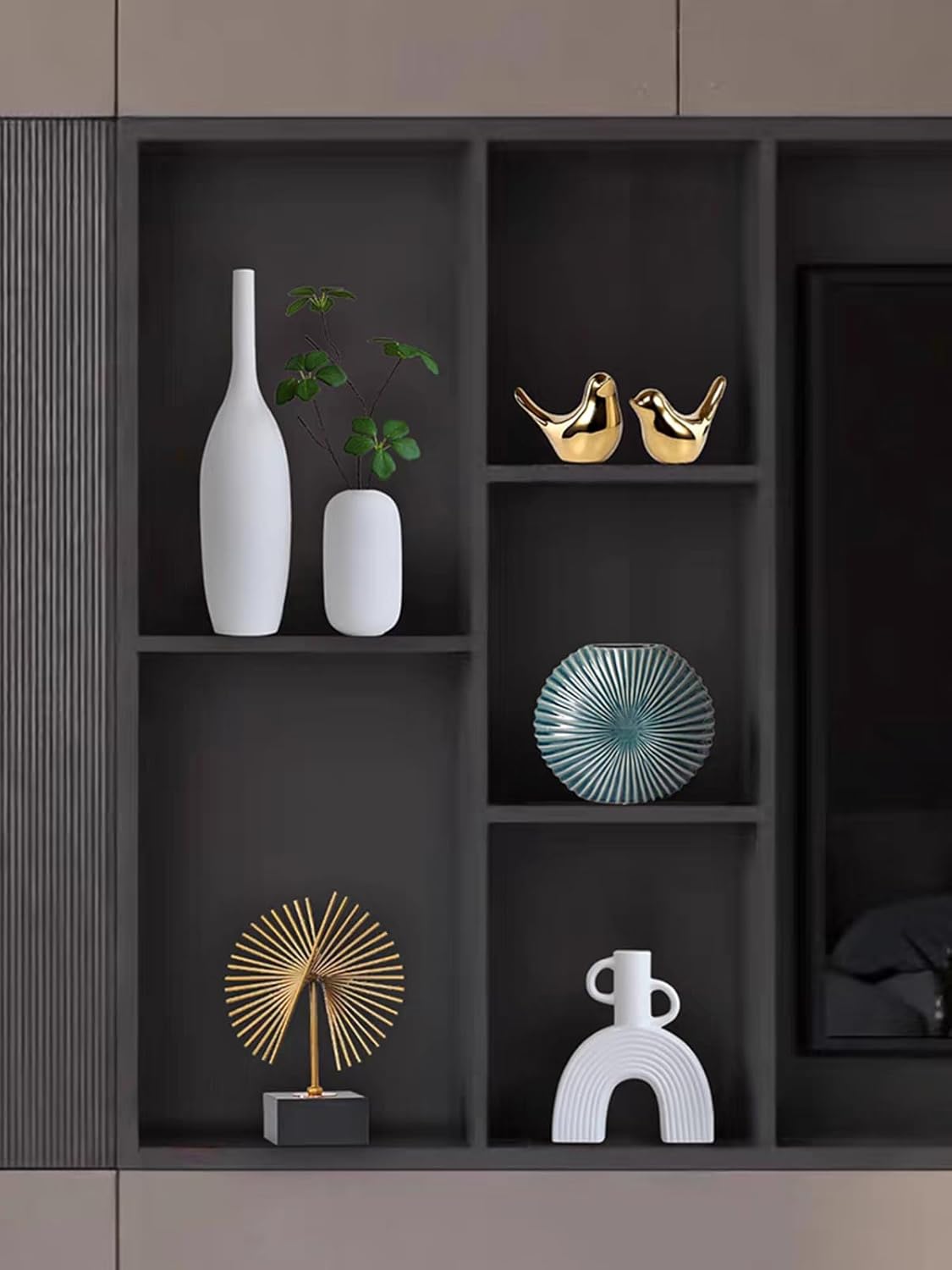 Small Animal Statues, Gold Bird Figurines Home Decor, Modern Home Decorative, Ceramic Decor for Office Desktop, Bookshelf, Bedroom, Living Room, Cabinets (Gold 2 Pcs)