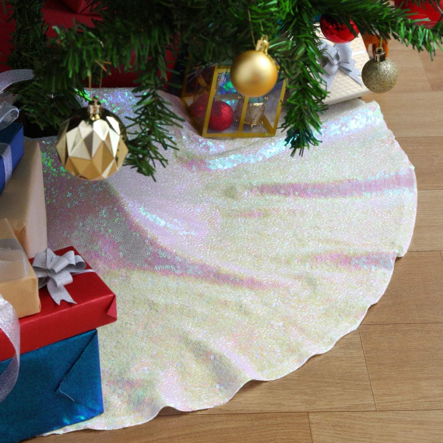 Mini Tree Skirt 24inch Iridescent White Christmas Tree Skirt Sequin Tree Skirt for Winter Holiday Party Christmas Decorations