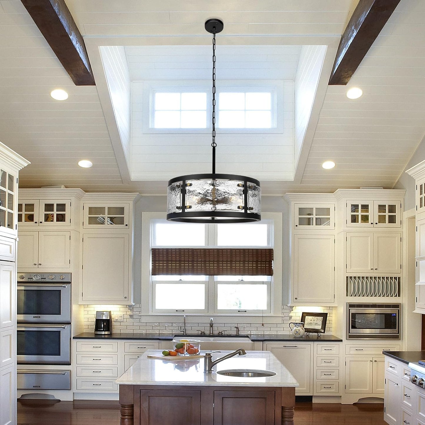 20" Farmhouse Round Black Chandelier, 5-Light Rustic Dining Room Light Fixtures Over Table, Industrial Glass Chandeliers for Dining Kitchen Living Room, Clear Waterglass Drum Shade