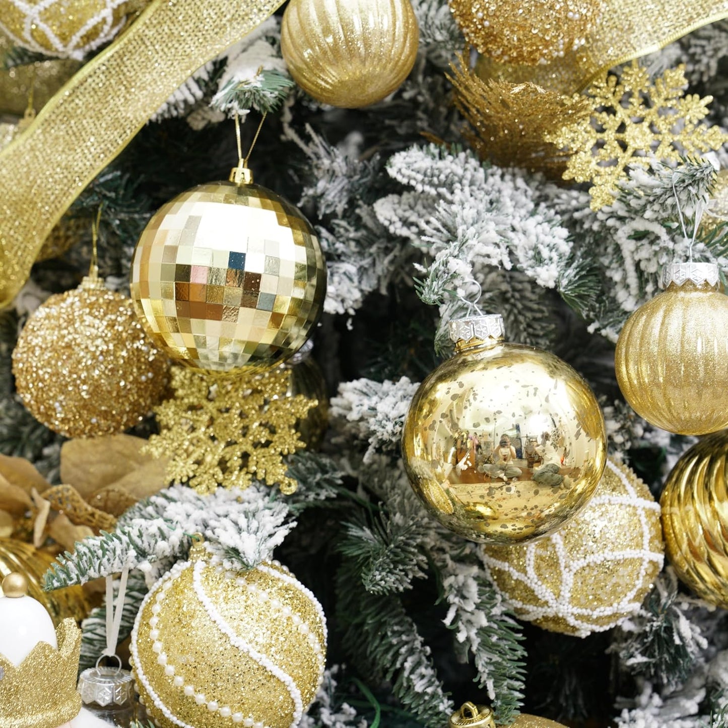 XmasExp Large Christmas Ball Ornaments,4pcs Gold Giant Shatterproof Plastic Hanging Mercury Xmas Ball Decorations Christmas Tree Ornaments (Gold, 4")